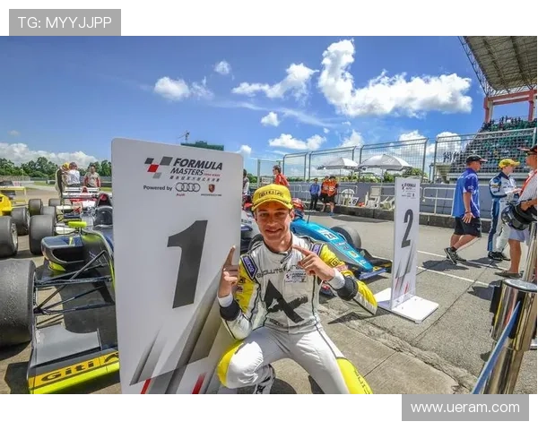 一级方程式赛场风云变幻新赛季群雄激烈角逐冠军荣耀争夺战全面上演