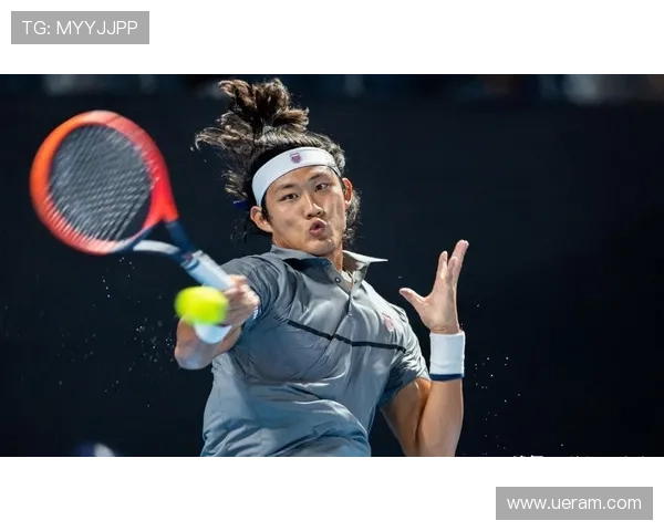 新赛季网球赛场风云再起名将争锋年轻力量全面崛起世界排名洗牌格局重塑